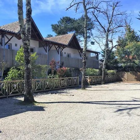 Appartement Cosy 1 - Camping Les Ecureuils آريس